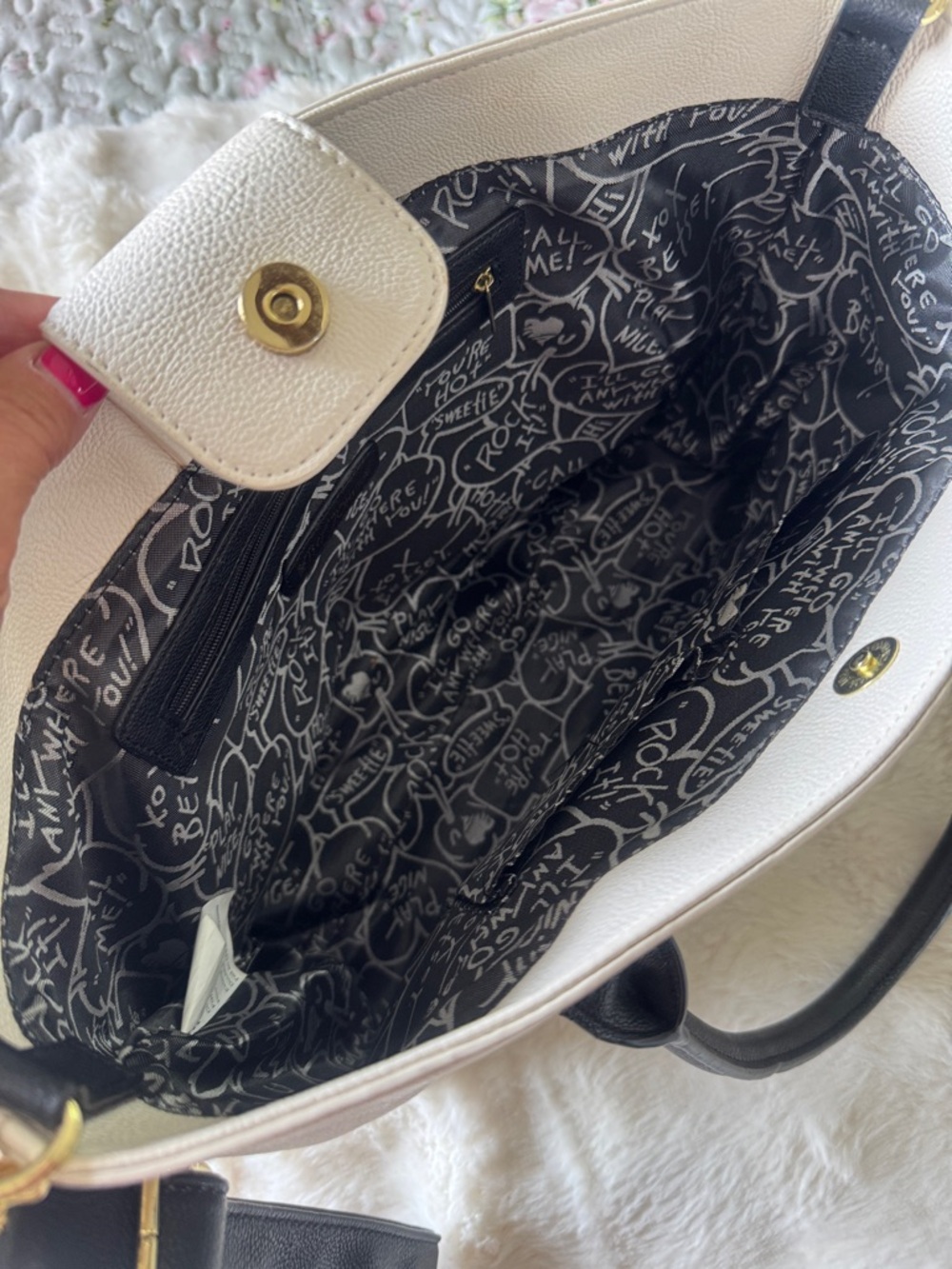 Betsy Johnson Cream and Black Striped Tote with Gold Bow Accent - Picture 6 of 9
